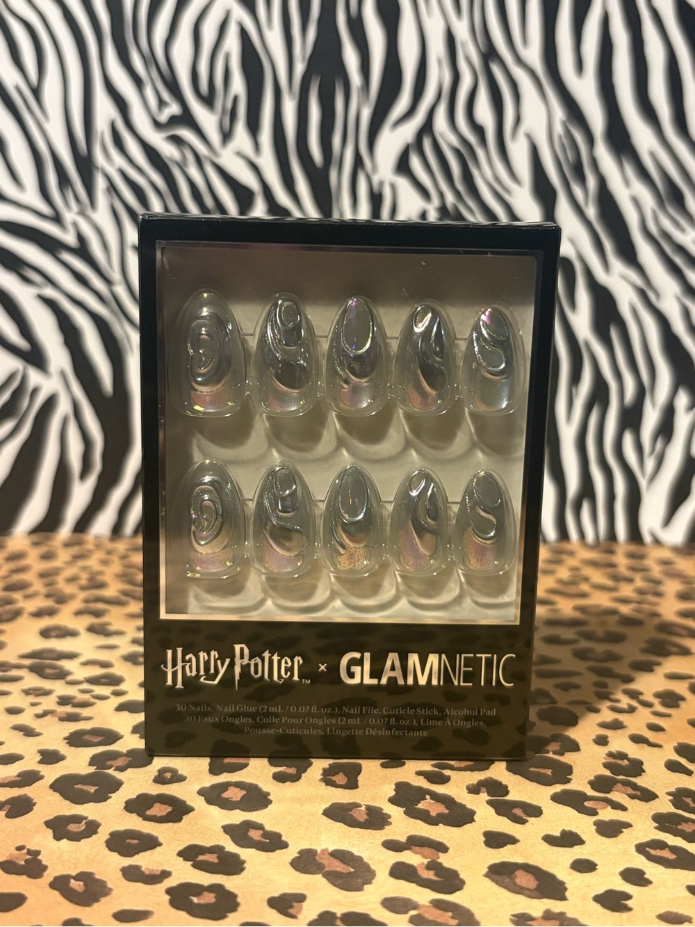 Harry Potter x GLAMNETIC Iridescent Press-On Nails
